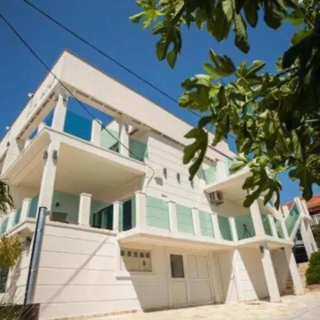 Villa Aristia Seget Vranjica